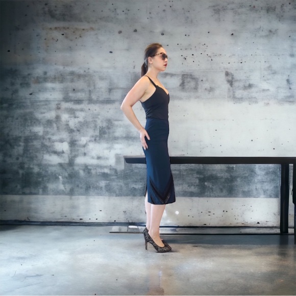 ROLAND MOURET NAVY BLUE BLACK LAC3 & VELVET PENCIL SKIRT SZ US 10 - Picture 6 of 17